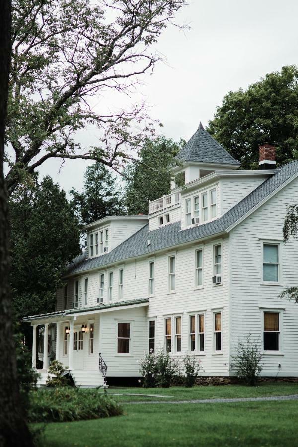 ホテルFoxfire Mountain House Mount Pleasant エクステリア 写真
